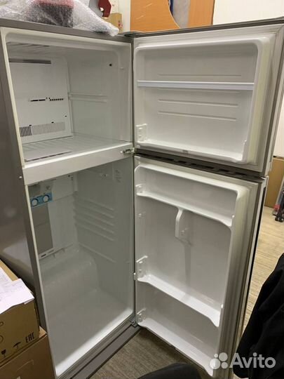 Холодильник Sharp SJ-SC451VSL