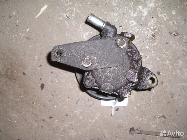 Насос гур Nissan X-Trail T30