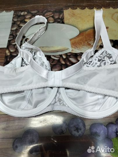 Бюстгальтер