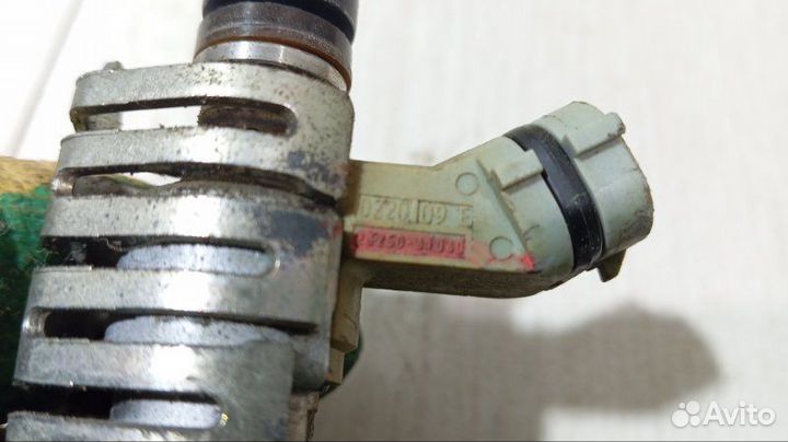 Форсунка топливная Lexus Ls460