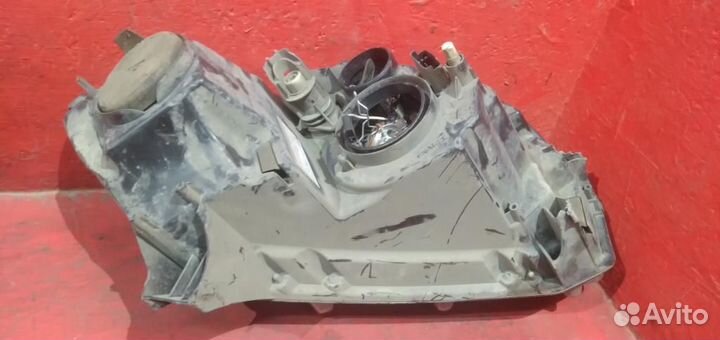 Логан 2 фара левая с дефектом Renault Logan 2