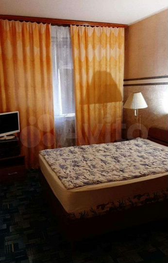 2-к. квартира, 52 м², 4/9 эт.