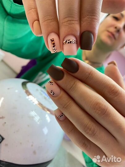 Маникюр на дому