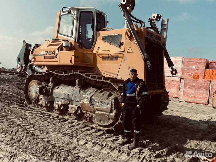 Машинист бульдозера