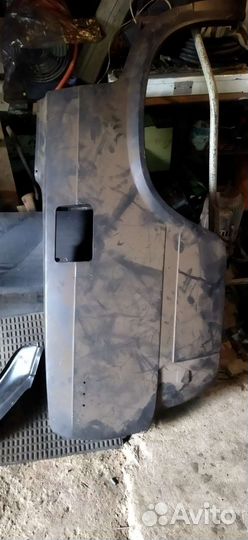 Крыло заднее левое от ваз 2105 новое