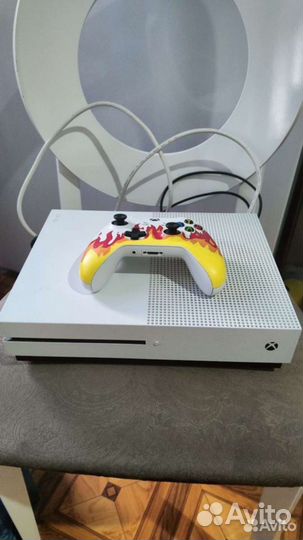 Xbox One s