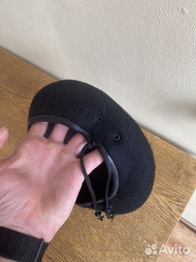 Берет черный