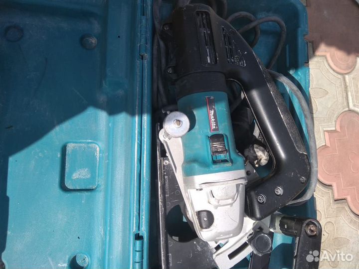 Перфоратор dewalt