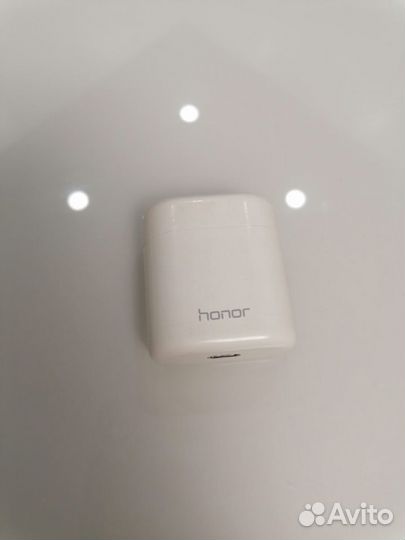 Беспроводные наушники Honor Flypods