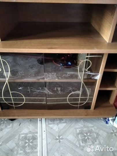 Тумба под телевизор