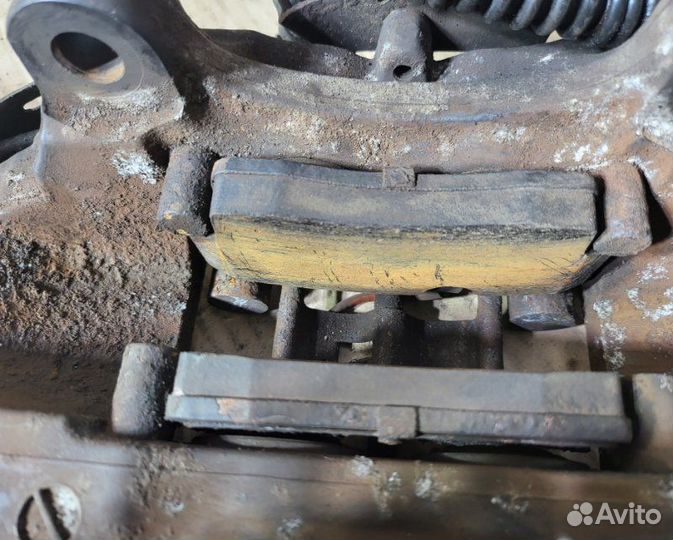 Суппорт тормозной задний задний Audi Q7 4L BHK