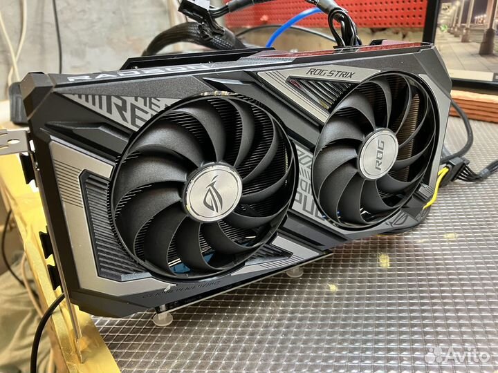 Видеокарта Asus ROG strix RX 6600 XT OC,б/у