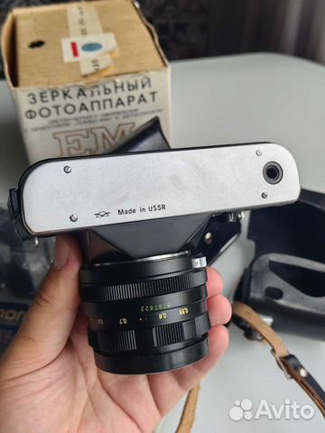 Зеркальный фотоаппарат Зенит ем + Гелиос-44М объявление продам