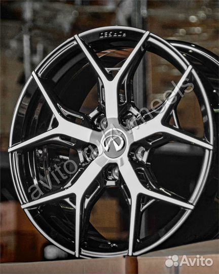 Кованые диски Infiniti QX60 R19 наличие