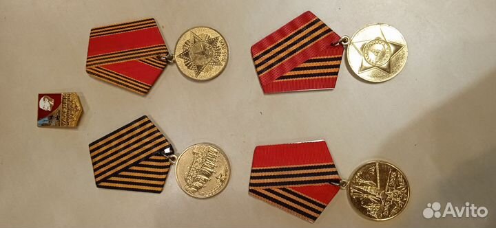 Ордена и медали