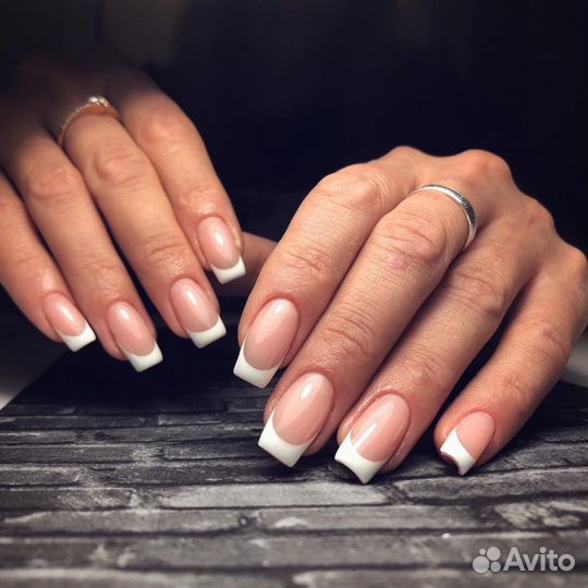 Маникюр, гельлак под кутикулу, педикюр