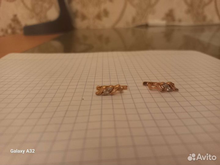 Золотые серьги детские 583