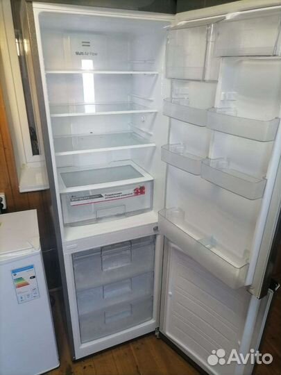 Холодильник LG