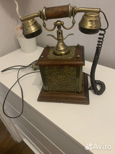 Ретро телефон