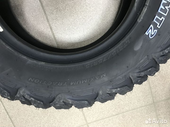 Hankook Dynapro MT2 RT05 215/75 R15 100Q