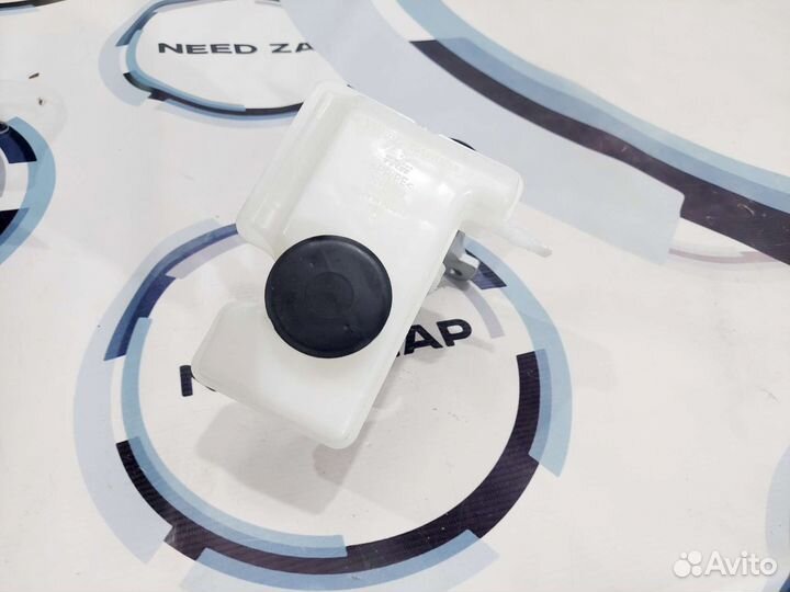 Главный тормозной цилиндр Volkswagen Tiguan 2