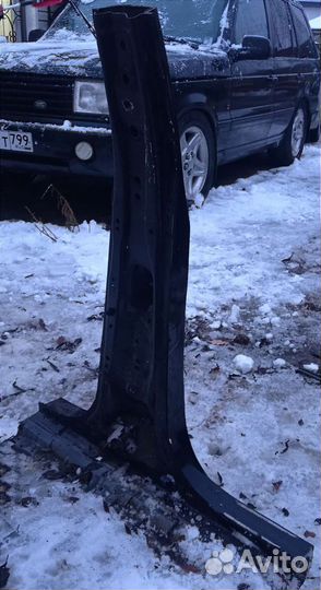 Центральная стойка кузова Toyota RAV4 CA40