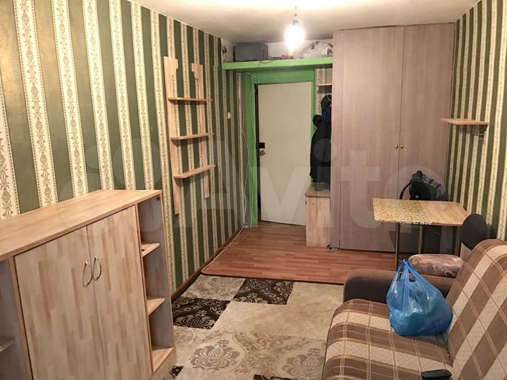 Комната 15 м² в 3-к., 1/5 эт.