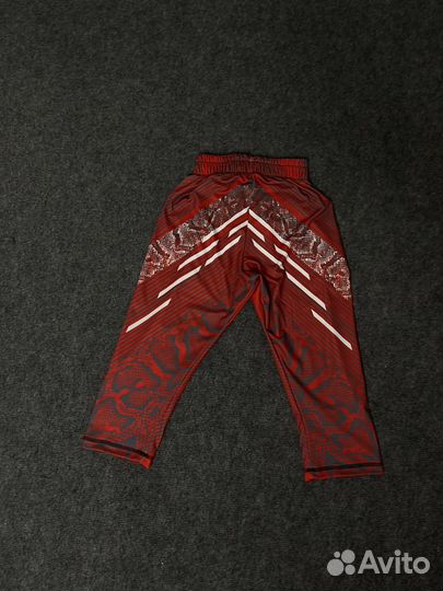 Тайтсы короткие UFC Venum