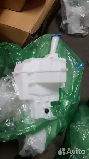 Бачок омывателя KIA Rio 17- 98620H0000 Hyundai-KIA