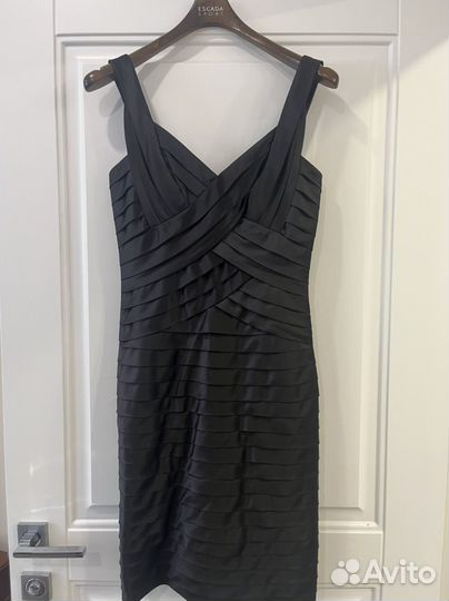 Платье вечернее jakes