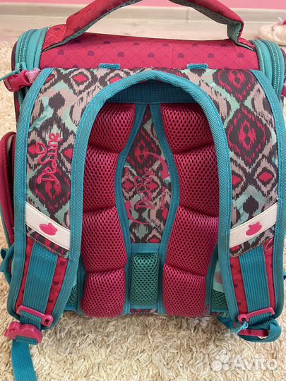 Школьный рюкзак