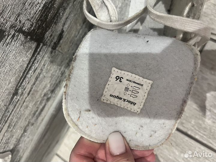 Коньки фигурные