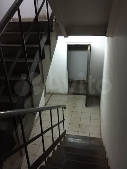 Машиноместо, 27 м²