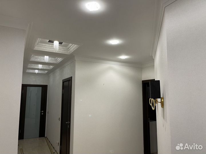 Поклейка обоев.шпаклевка.ремонт квартир