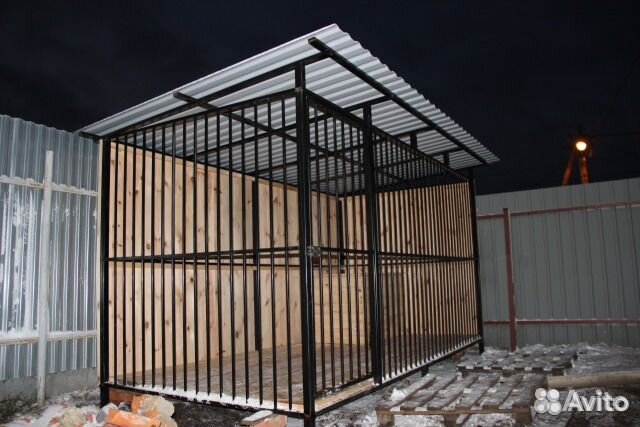 Вольеры и будки для животных. Летний душ туалет