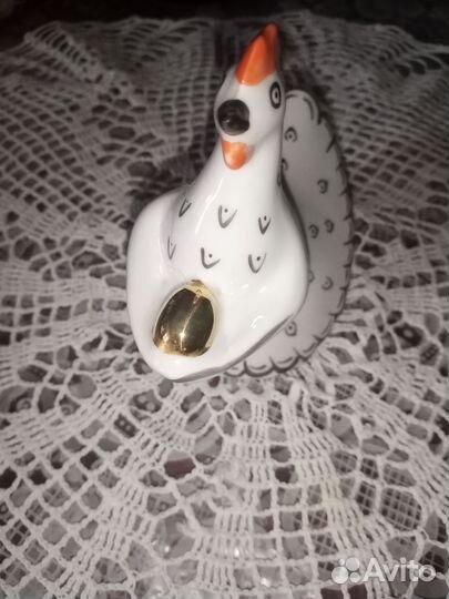 Курица с золотым яйцом статуэтка, солонка Петух