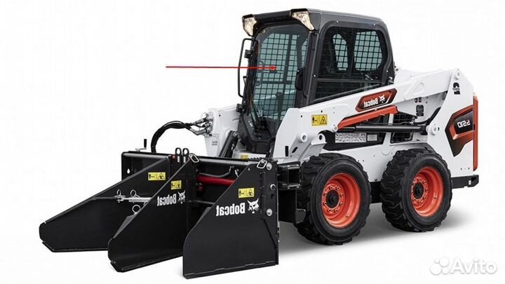 Стекло лобовое на мини погрузчик Bobcat