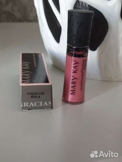 Блеск для губ mary KAY