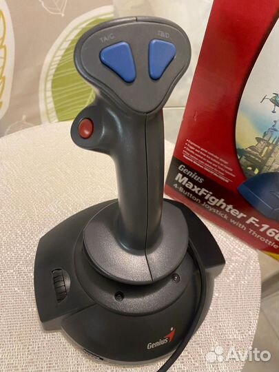 Джойстик Genius MaxFighter F-16U