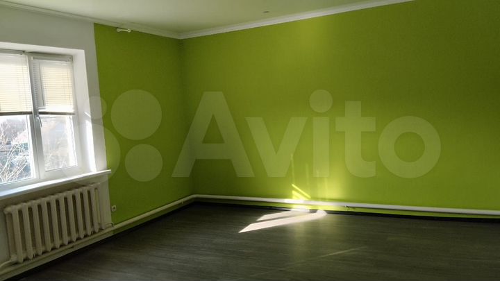 Дом 280 м² на участке 5 сот.