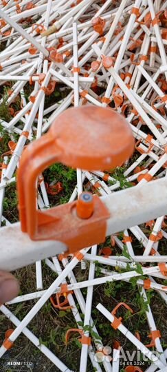 Автоматическая кормушка и ниппельное поение птиц