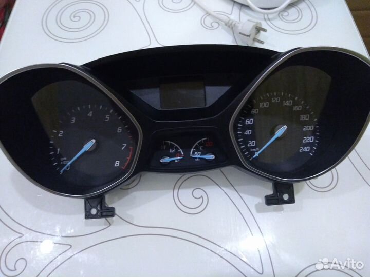 Приборка форд