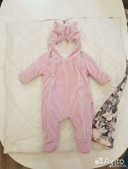 Комплект на выписку для девочки