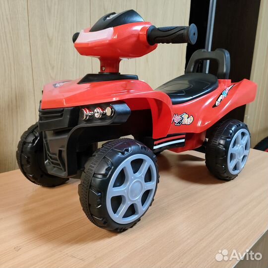 Детская машина толокар