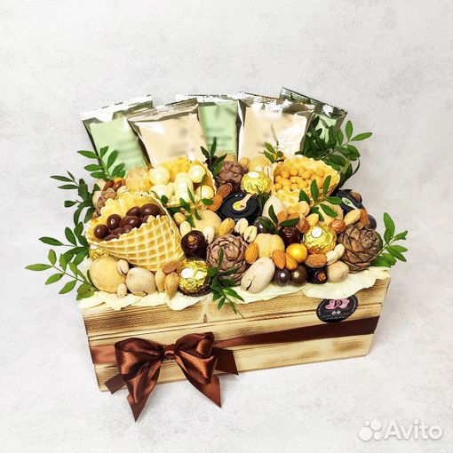 Набор с орехами. Подарок начальнику