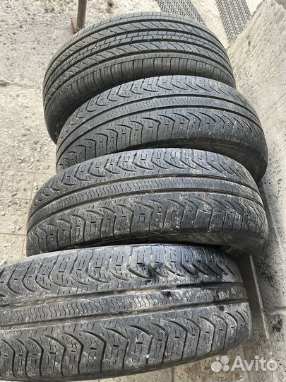 Pirelli Cinturato P4 215/60 R17 96T