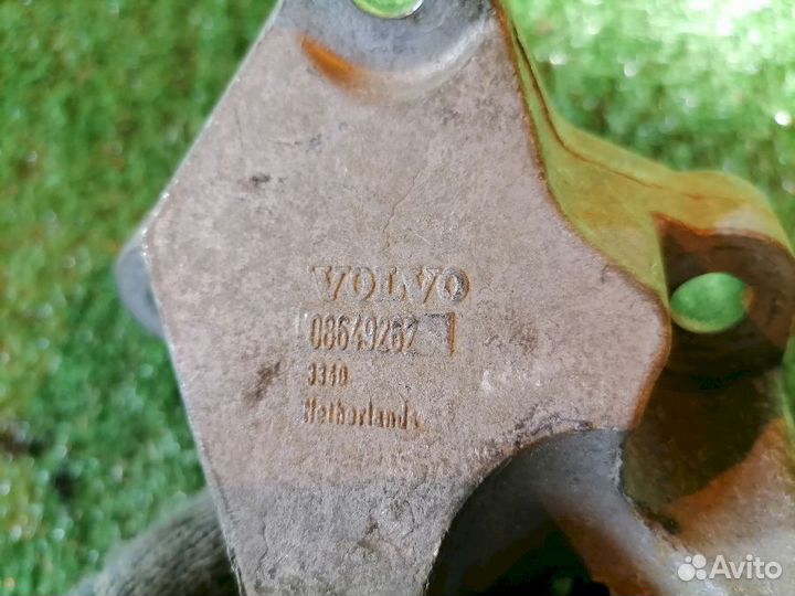 Опора двигателя (подушка двс) 9485551 Volvo XC70 S