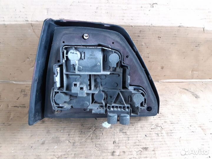 Фонарь правый Фольксваген Гольф 2