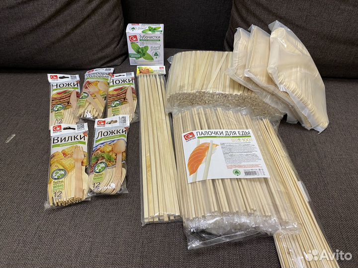 Деревянный и пласмассовый изделия