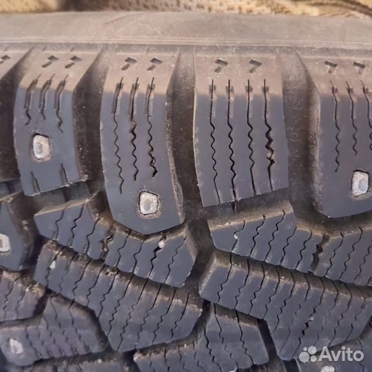 Pirelli Ice Zero 185/65 R15